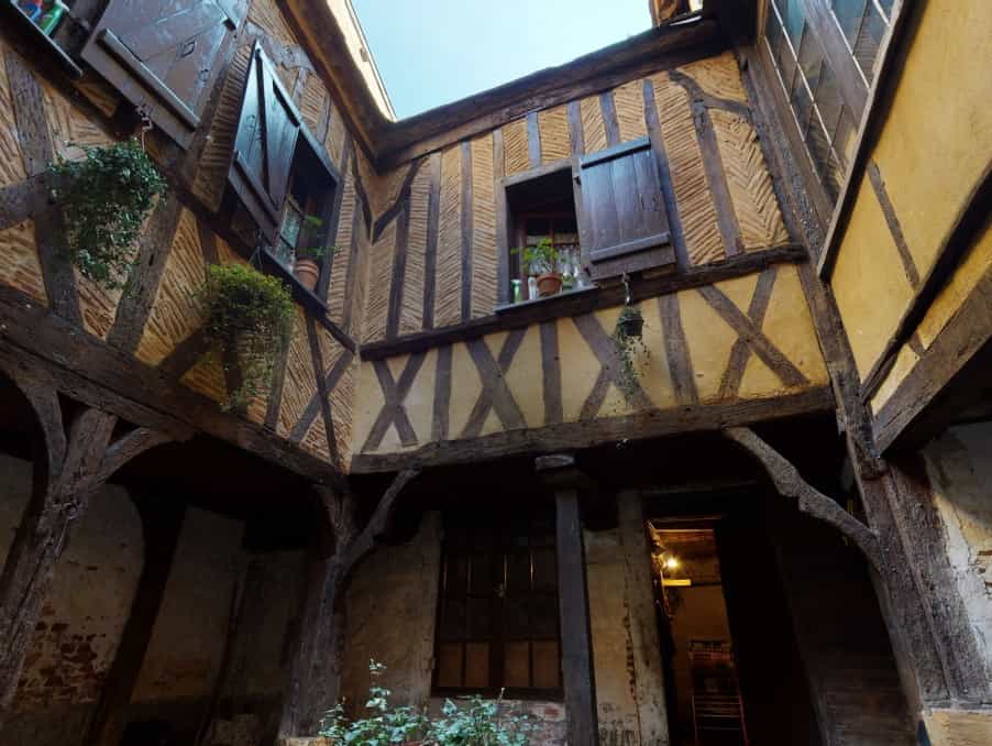 Huis in Bergerac, Nouvelle-Aquitaine 10928743