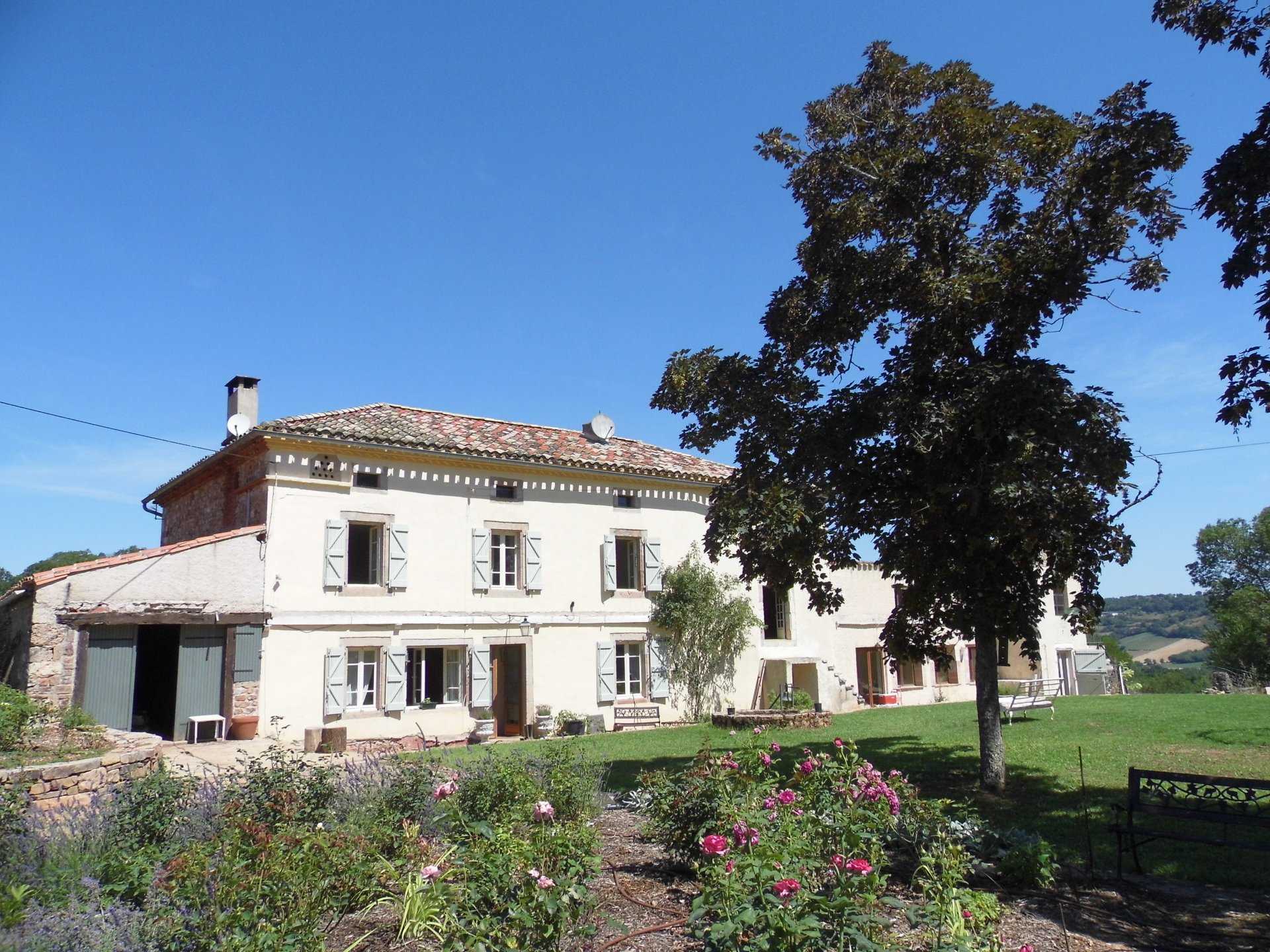 rumah dalam Cordes-sur-Ciel, Occitanie 10928756