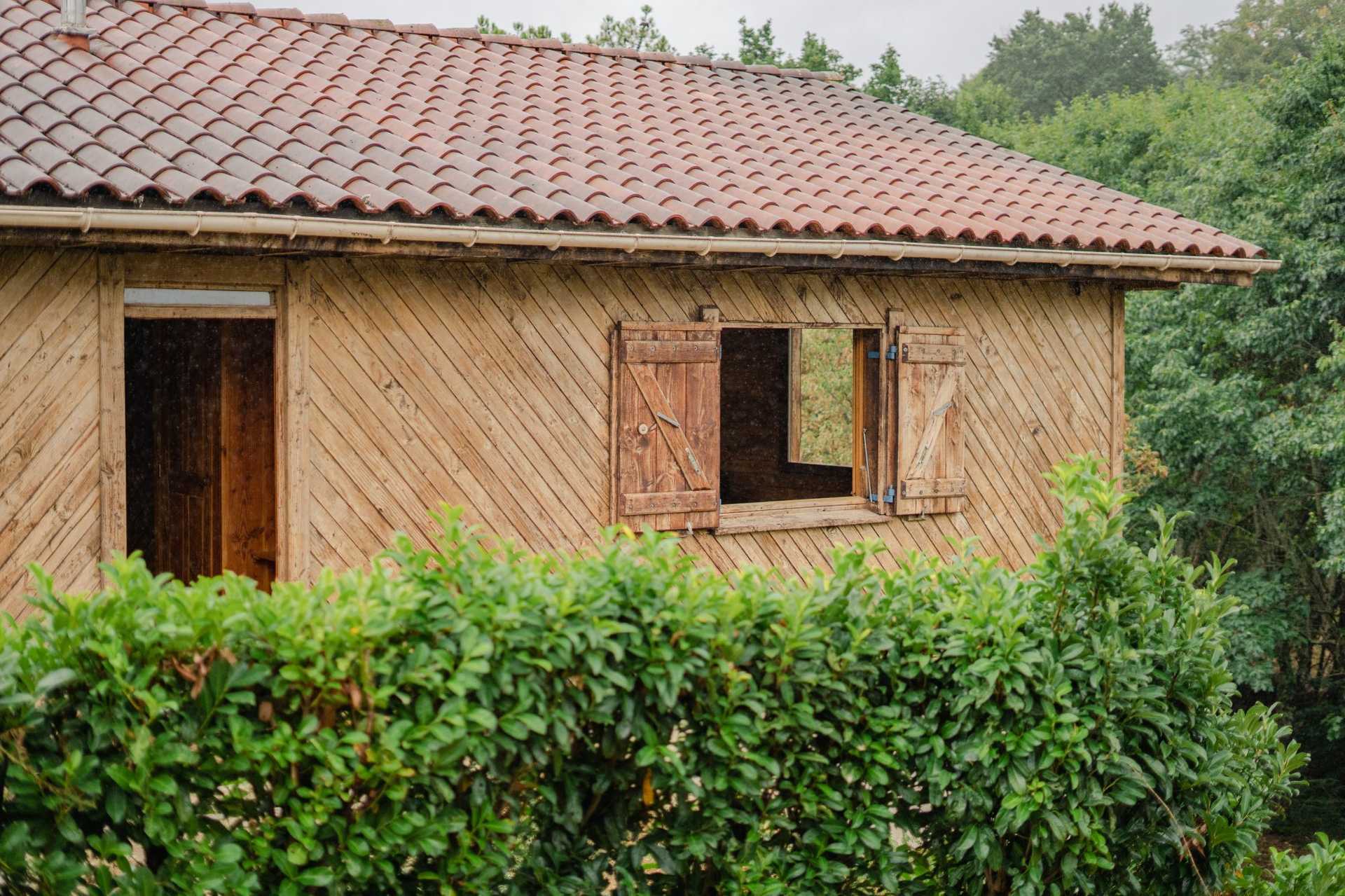 بيت في Mazamet, Occitanie 10928787