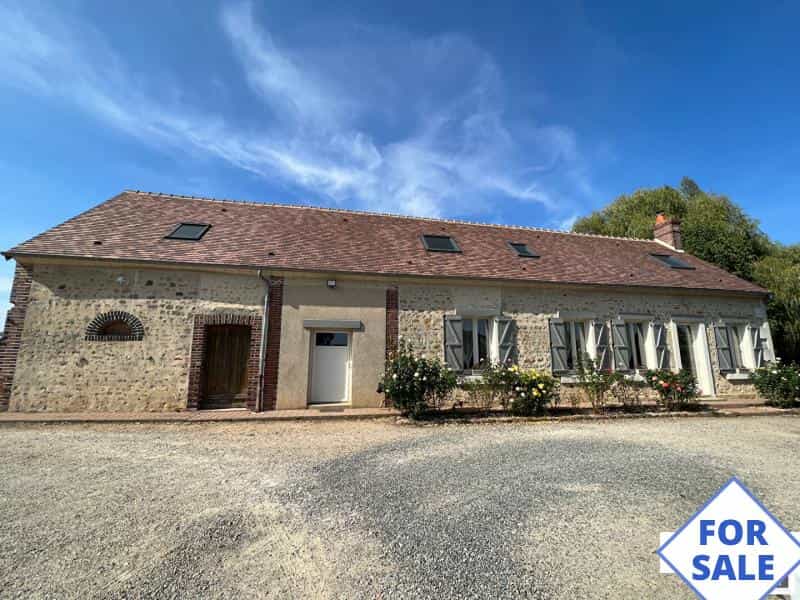 House in Coulonges-sur-Sarthe, Normandy 10928954