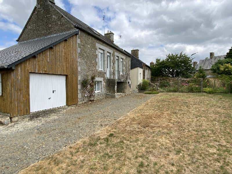 House in Saint-Georges-de-Reintembault, Bretagne 10929042
