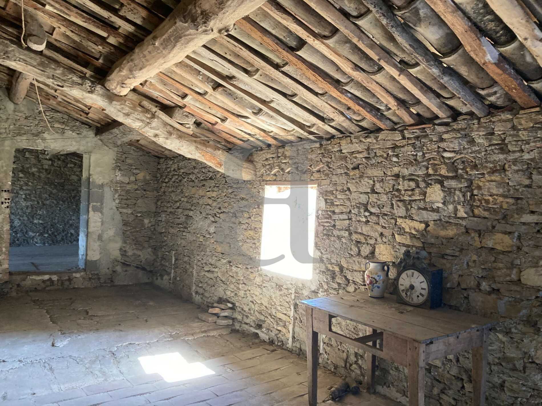 casa no Vaison-la-Romaine, Provence-Alpes-Côte d'Azur 10929306