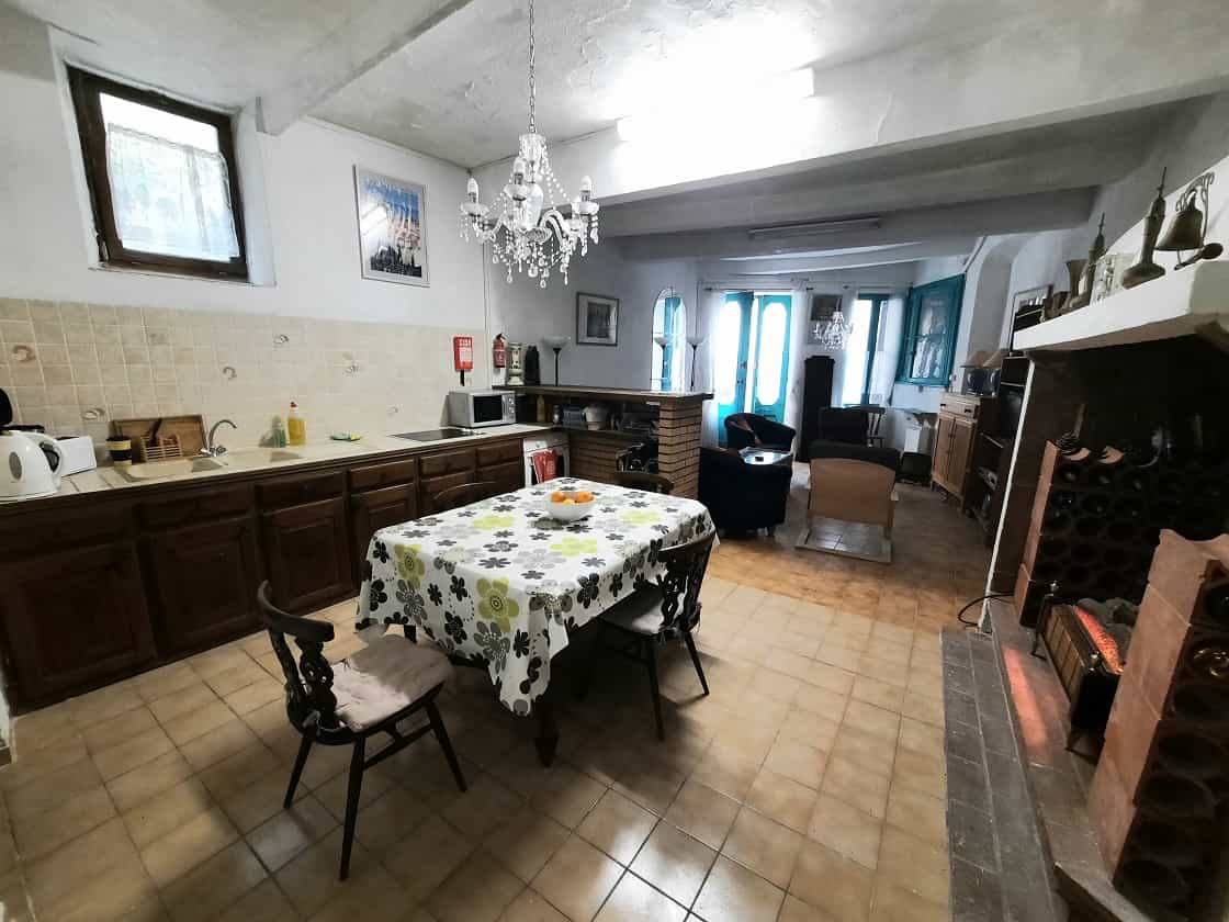 жилой дом в Autignac, Occitanie 10929324
