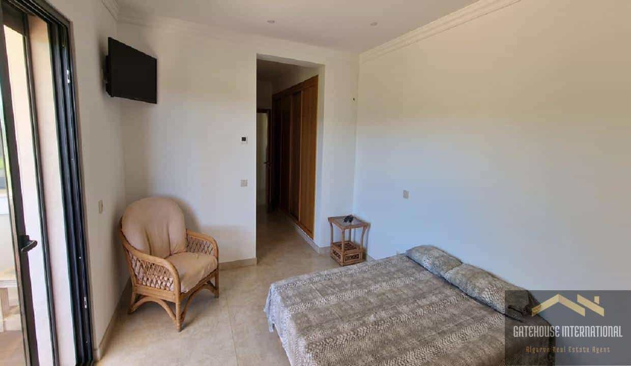 Condominium in Quarteira, Faro 10929463
