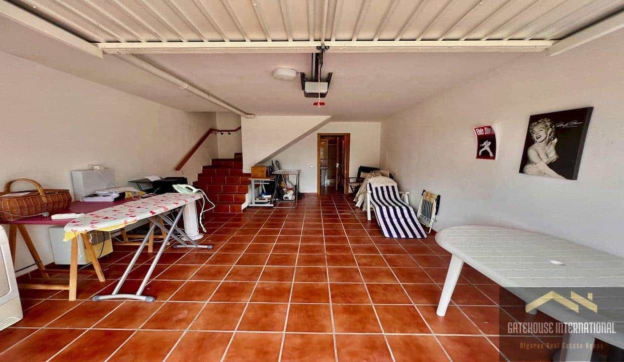 House in Quarteira, Faro District 10929501