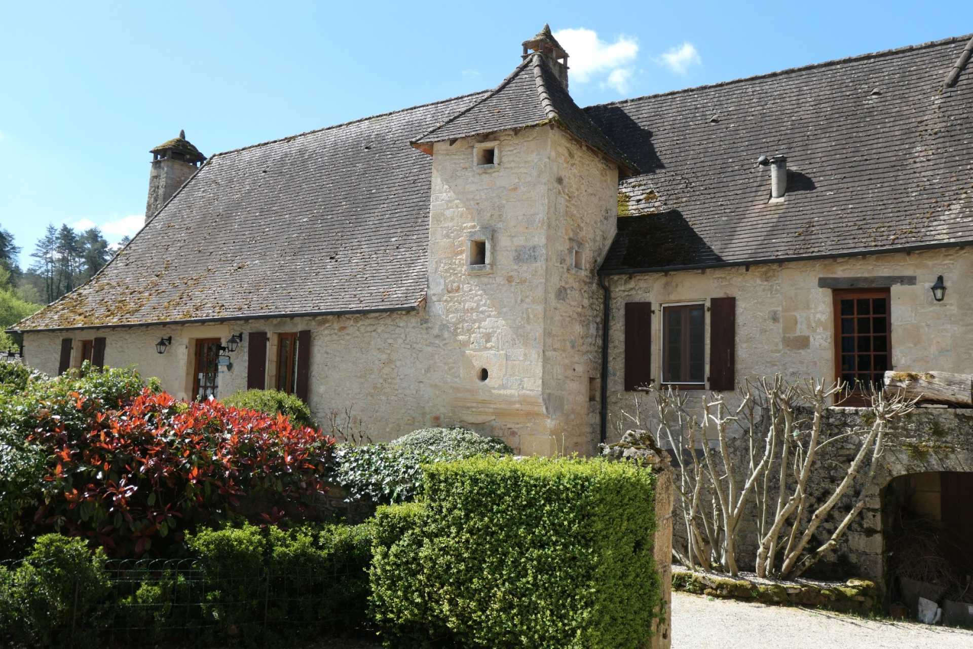 Rumah di Aubas, Nouvelle-Aquitaine 10929851