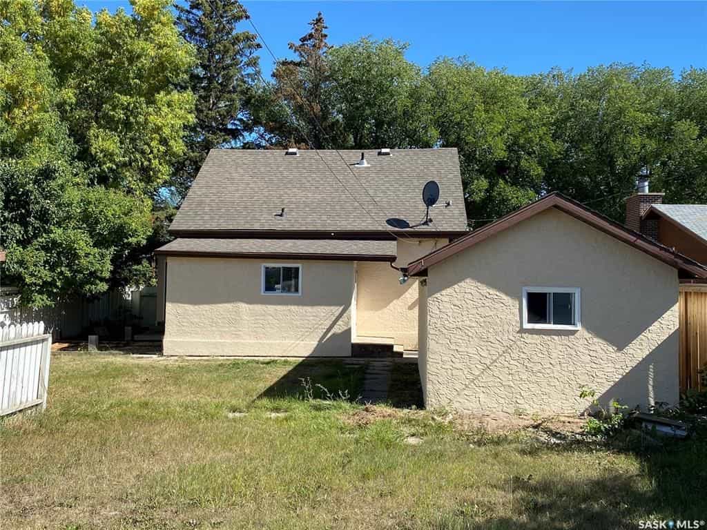 Huis in Saskatoon, Saskatchewan 10929938