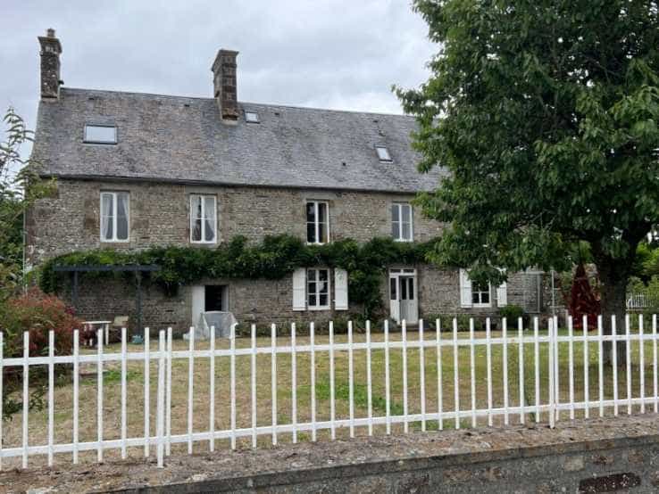 House in Vengeons, Normandie 10930126
