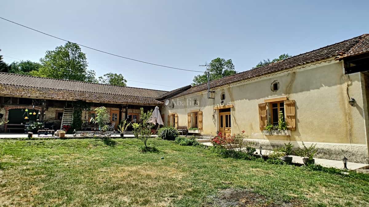 σπίτι σε Beaudean, Occitanie 10930180
