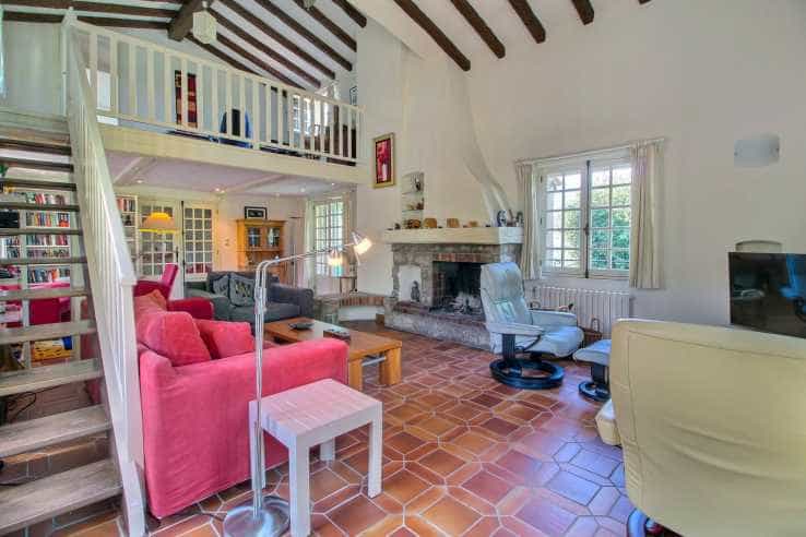 casa no Montauroux, Provença-Alpes-Costa Azul 10930236