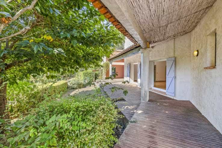 casa en Biot, Provenza-Alpes-Costa Azul 10930294