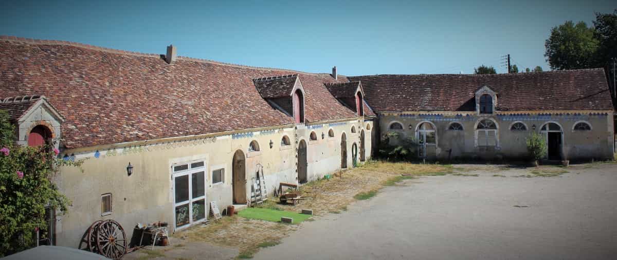 عمارات في , Centre-Val de Loire 10930341