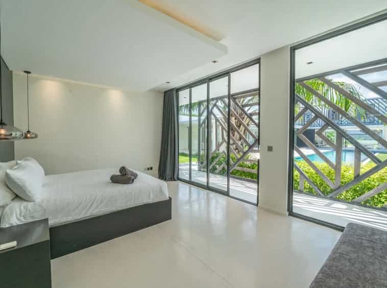Talo sisään Batubelig, Bali 10930430