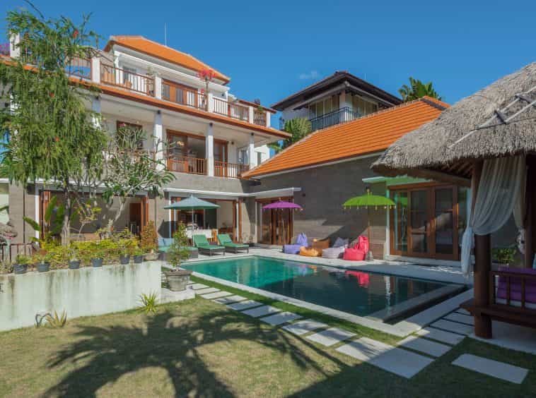 House in Sawangan, Bali 10930550