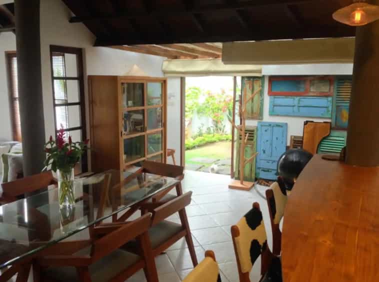 Talo sisään , Bali 10930561