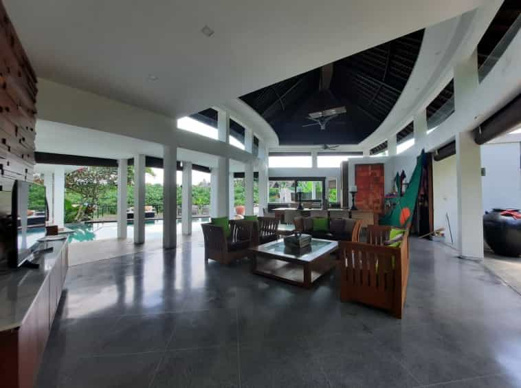 House in Padanglinjong, Bali 10930587