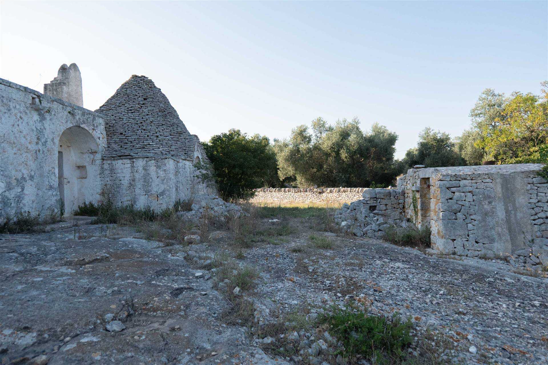 House in Ostuni, Apulia 10930627