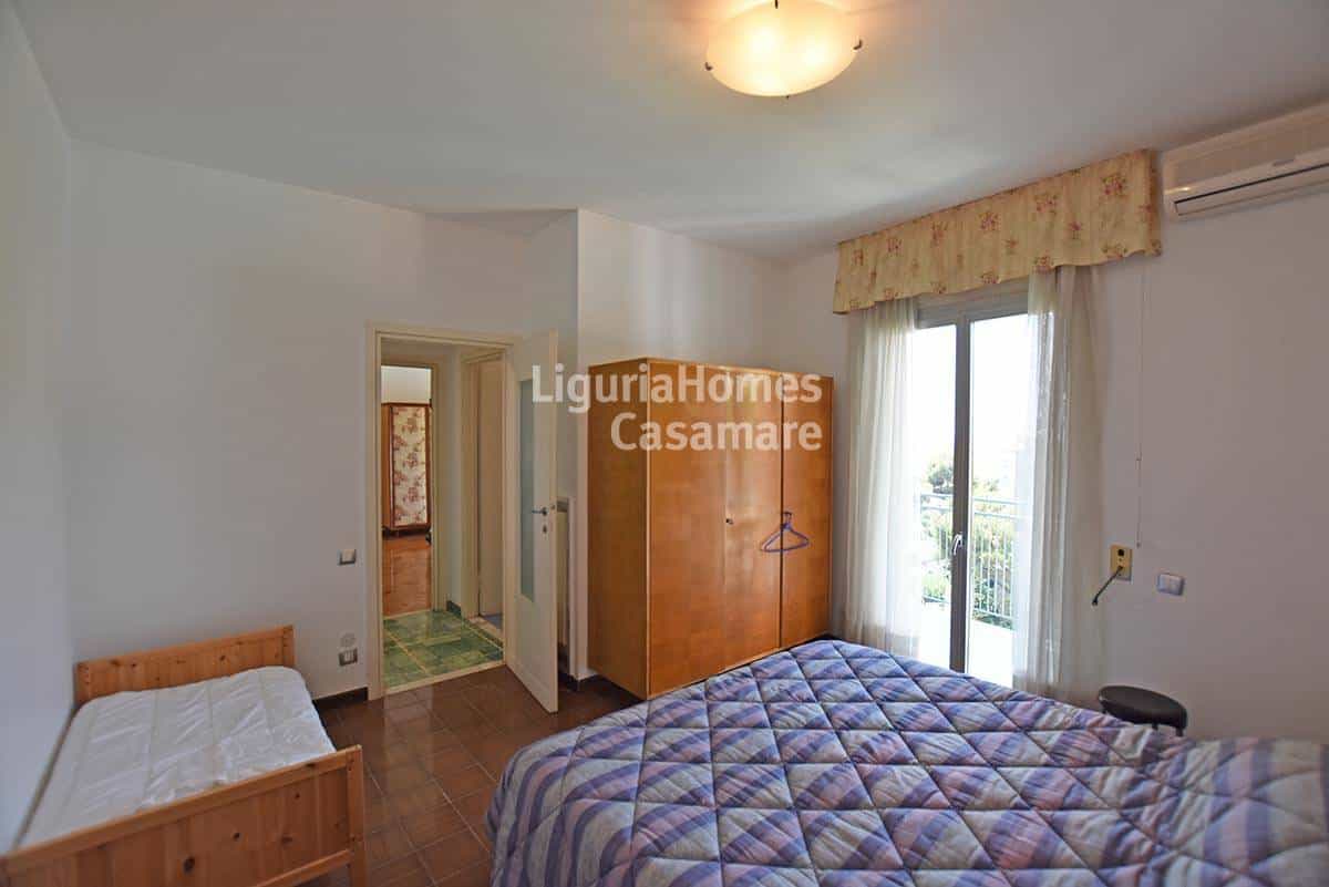 Condominio en Sanremo, Liguria 10930838