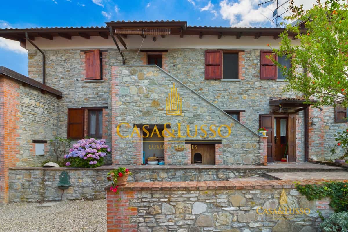 σπίτι σε , Emilia-Romagna 10930909