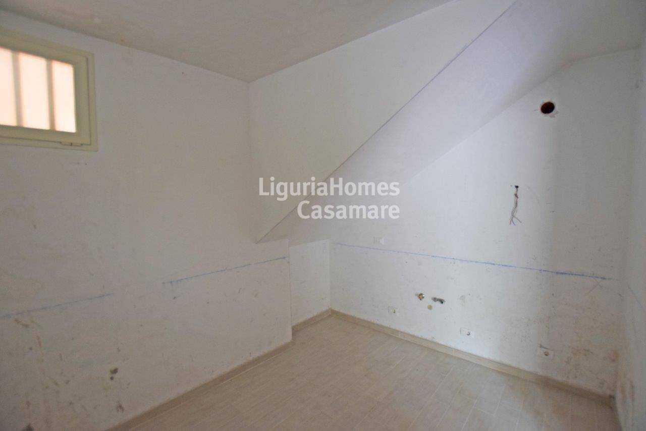 Kondominium w Ospedalettiego, Liguria 10930941