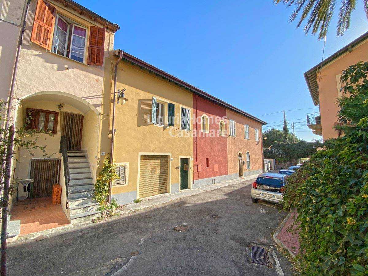 rumah dalam Bordighera, Liguria 10930948