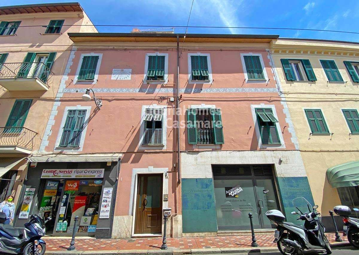 Квартира в Bordighera, Liguria 10931002