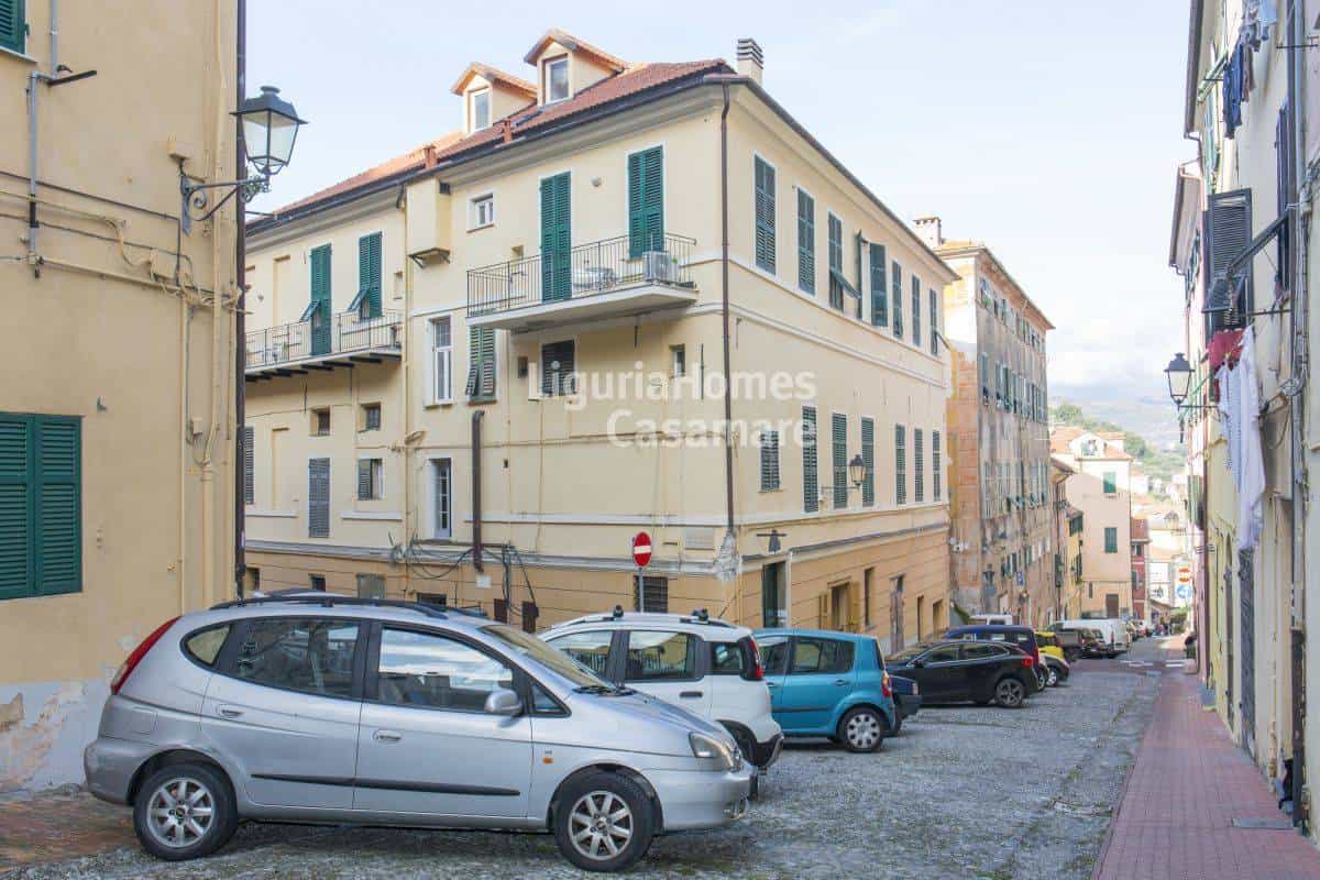 Condominium in Imperia, Liguria 10931030