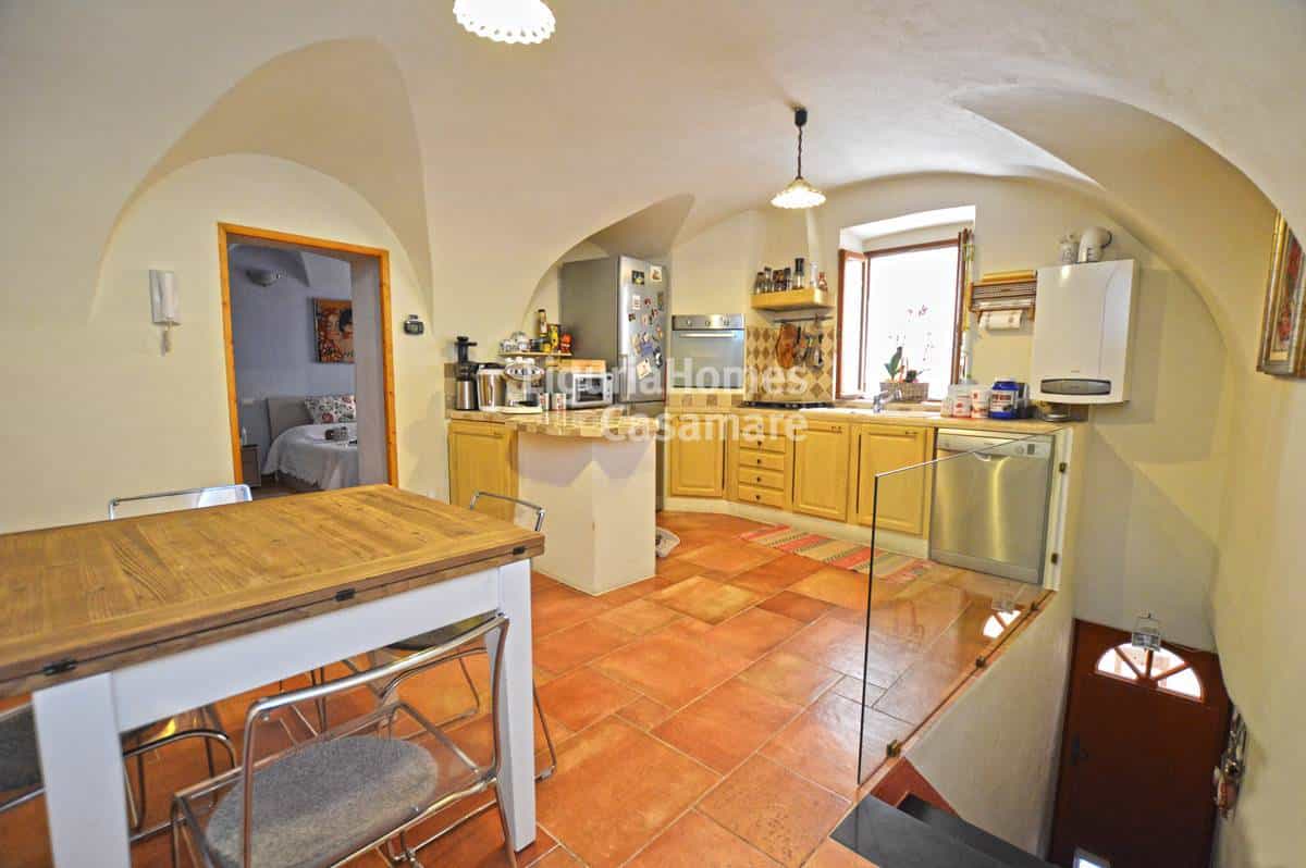 公寓 在 Vallebona, Liguria 10931066