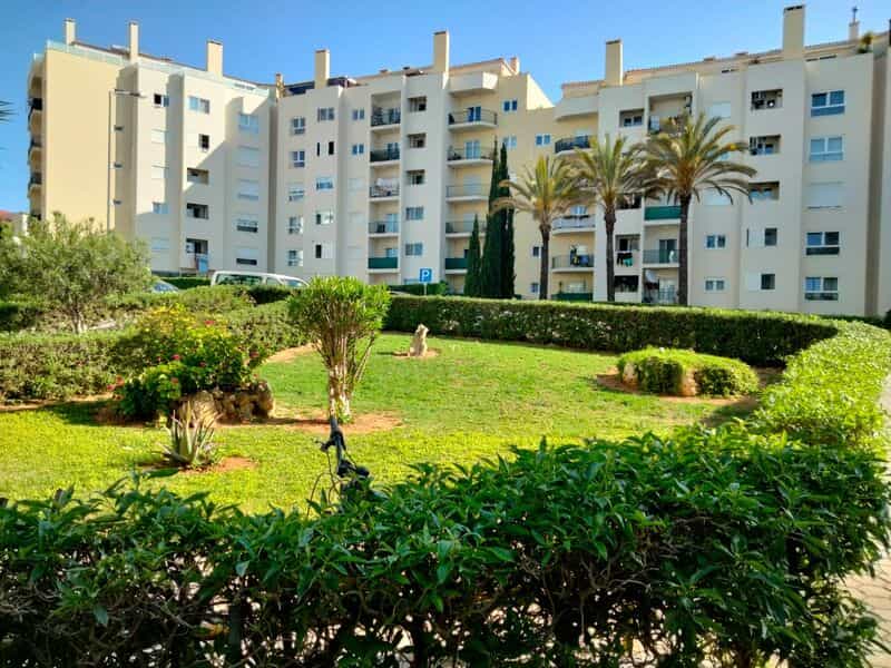 Condominium in Cabeco do Mocho, Faro 10931160