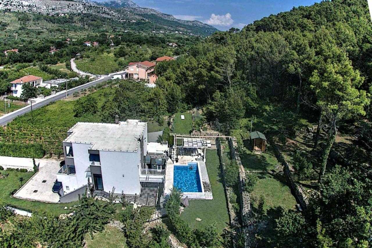 بيت في Split, Split-Dalmatia County 10931208
