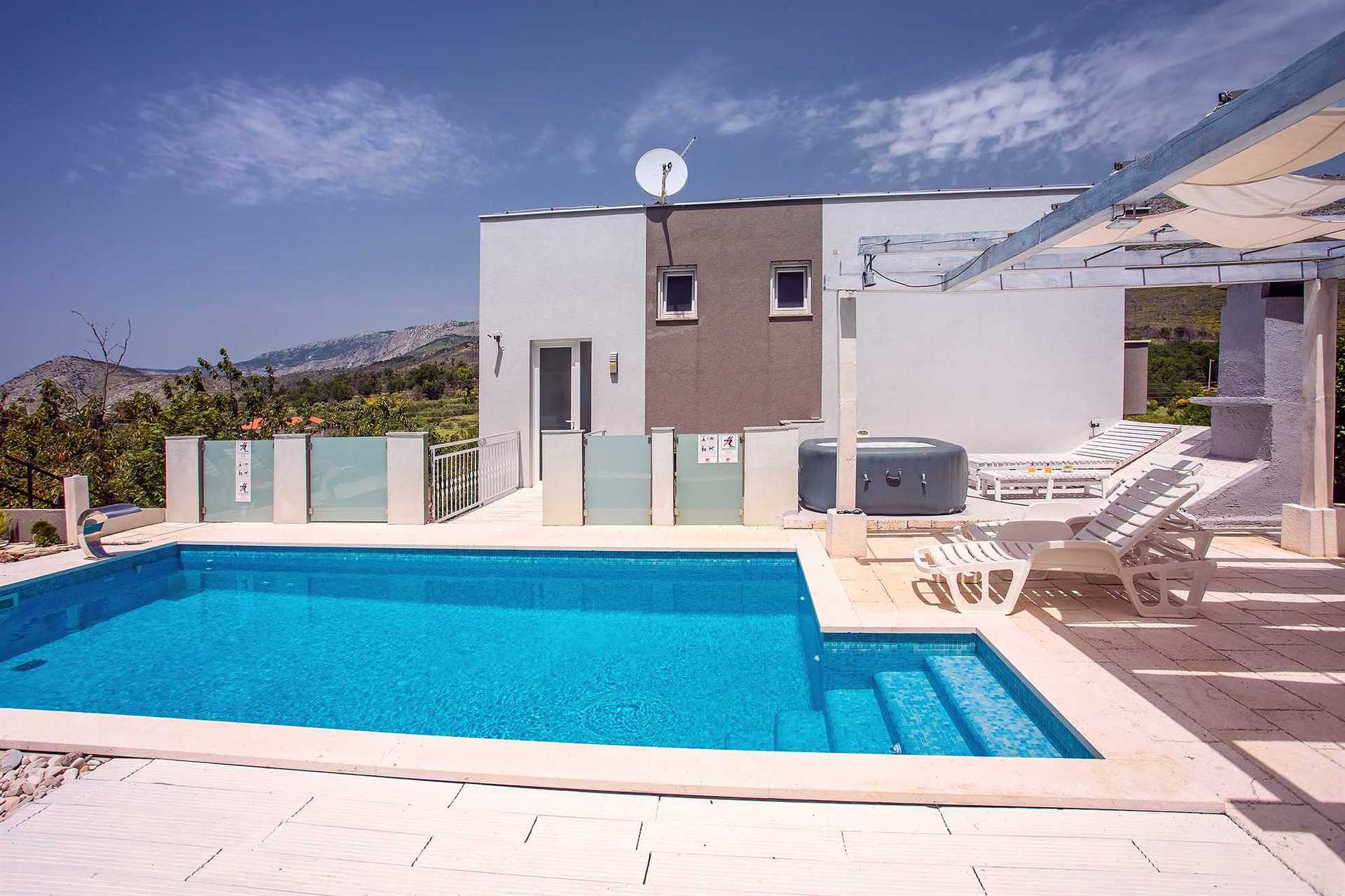 casa en Split, Split-Dalmatia County 10931208
