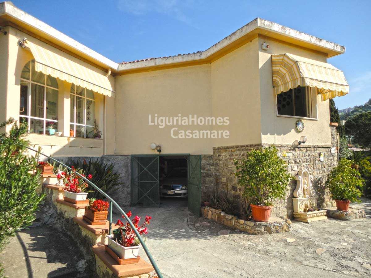 House in Ospedaletti, Liguria 10931225