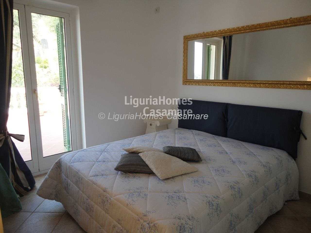 公寓 在 Ospedaletti, Liguria 10931278