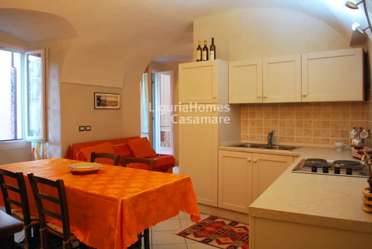Condominium in Vallebona, Liguria 10931298
