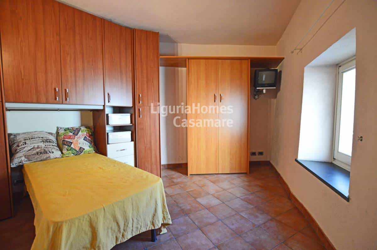House in Bordighera, Liguria 10931418