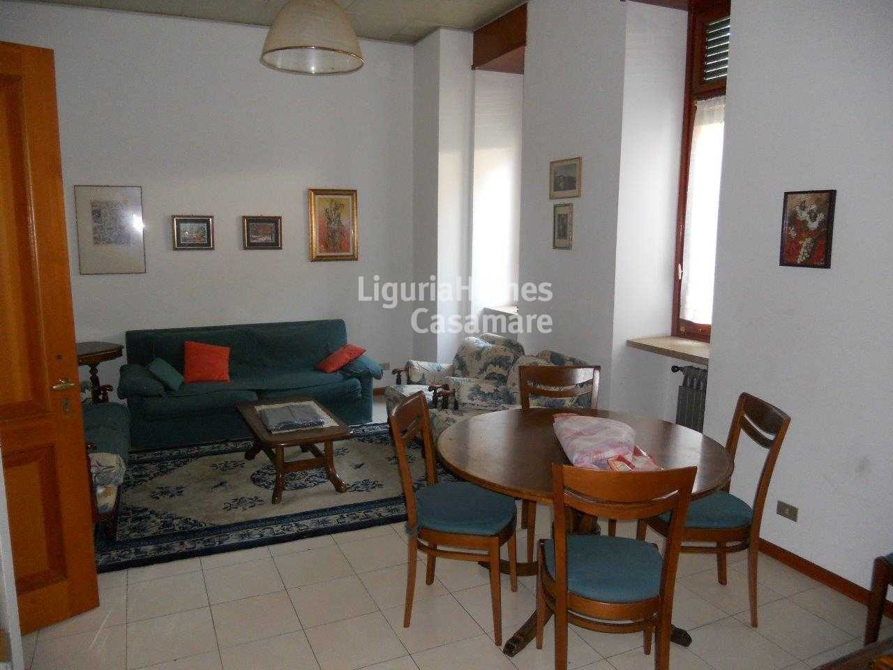 公寓 在 奥斯佩达莱蒂, 利古里亚 10931426