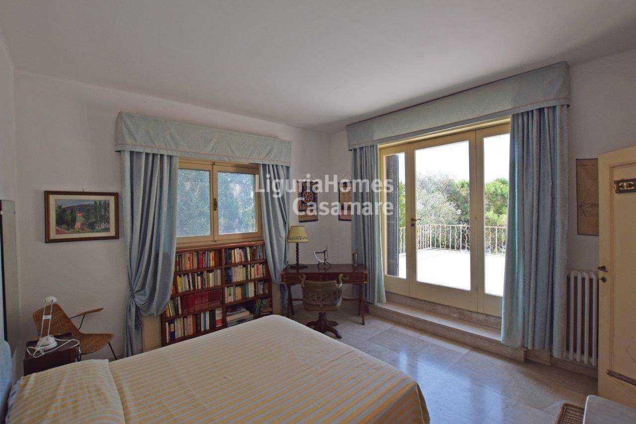 жилой дом в Ospedaletti, Liguria 10931427