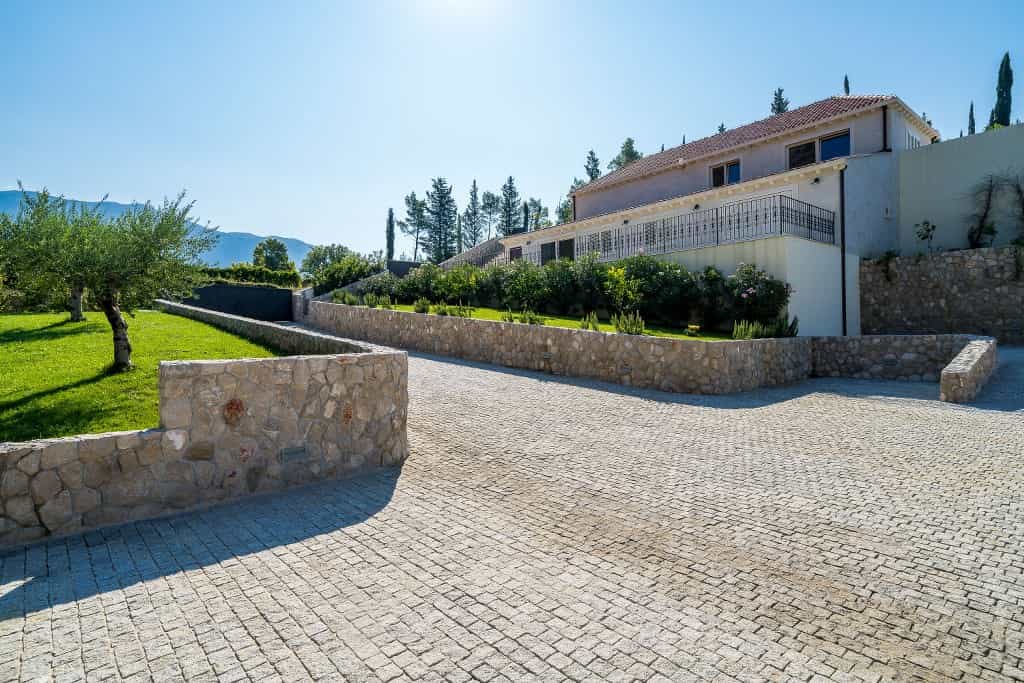 Talo sisään , Dubrovnik-Neretva County 10931554