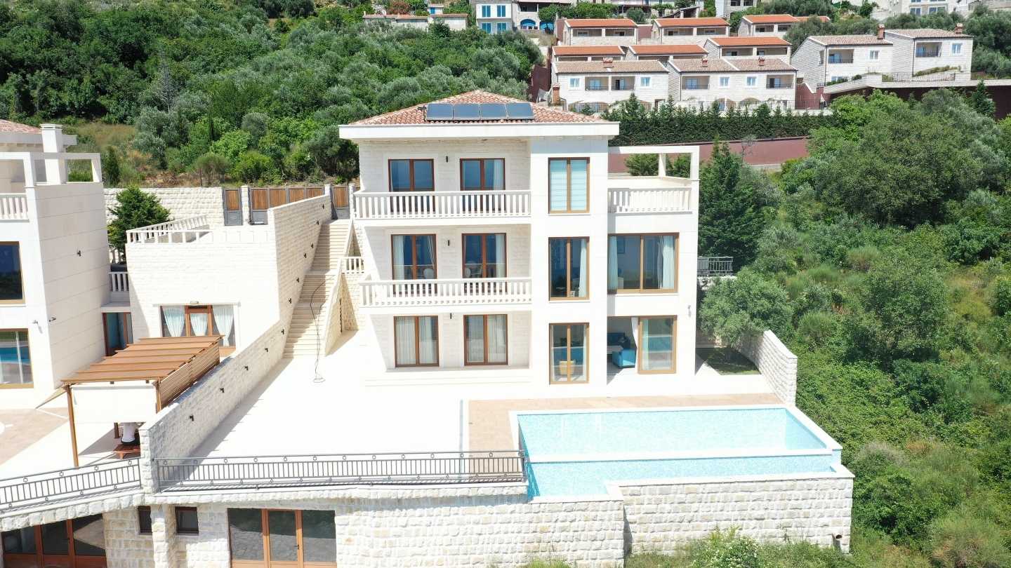 casa en Rijeka Reževići, Opština Budva 10931630