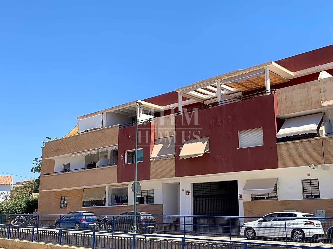 Condominium in Torre de Benagalbón, Andalucía 10931785