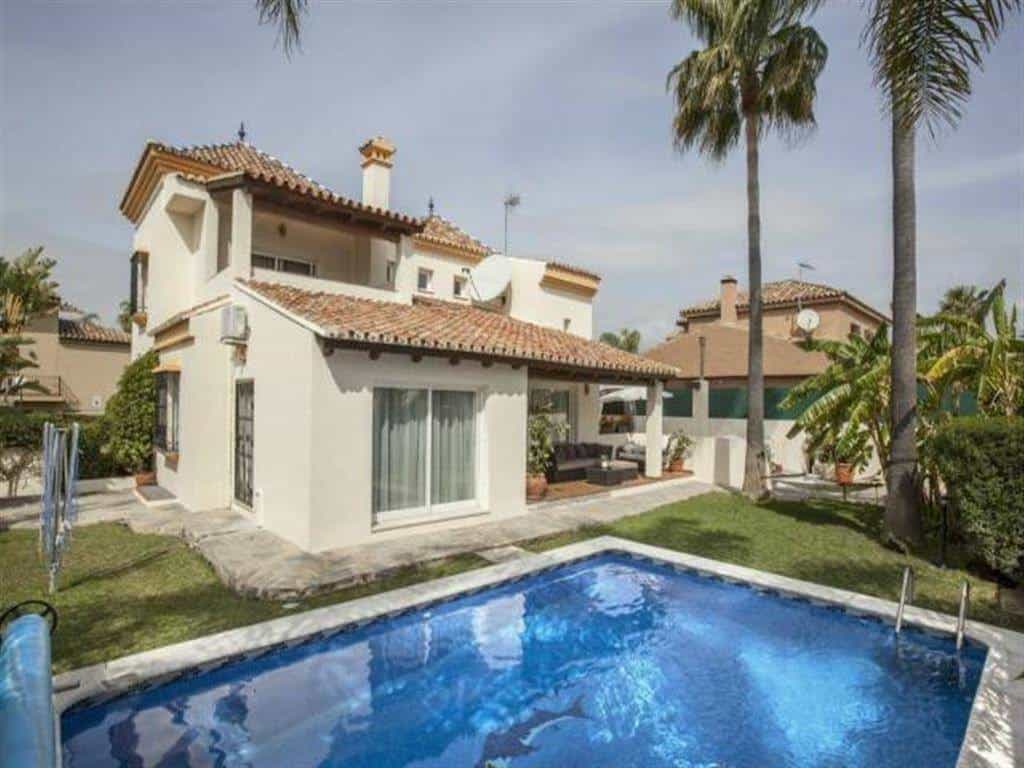 Hus i El Angel, Andalusien 10931849