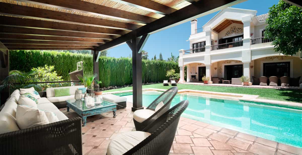 House in Marbella, Andalusia 10931874