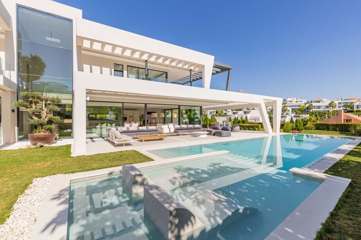 House in Marbella, Andalucía 10934212