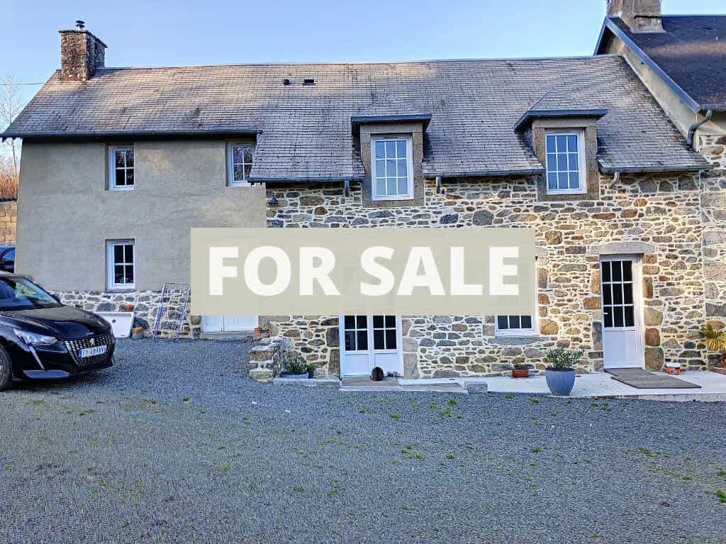 House in Saint-Sauveur-Lendelin, Normandie 10934522