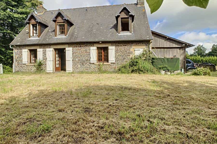 жилой дом в Савиньи-ле-Вье, Нормандия 10935643