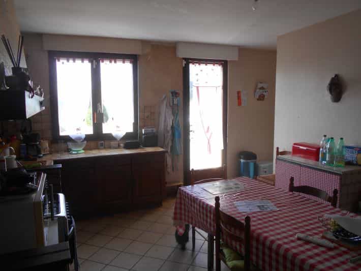 σπίτι σε Grandparigny, Normandie 10935885
