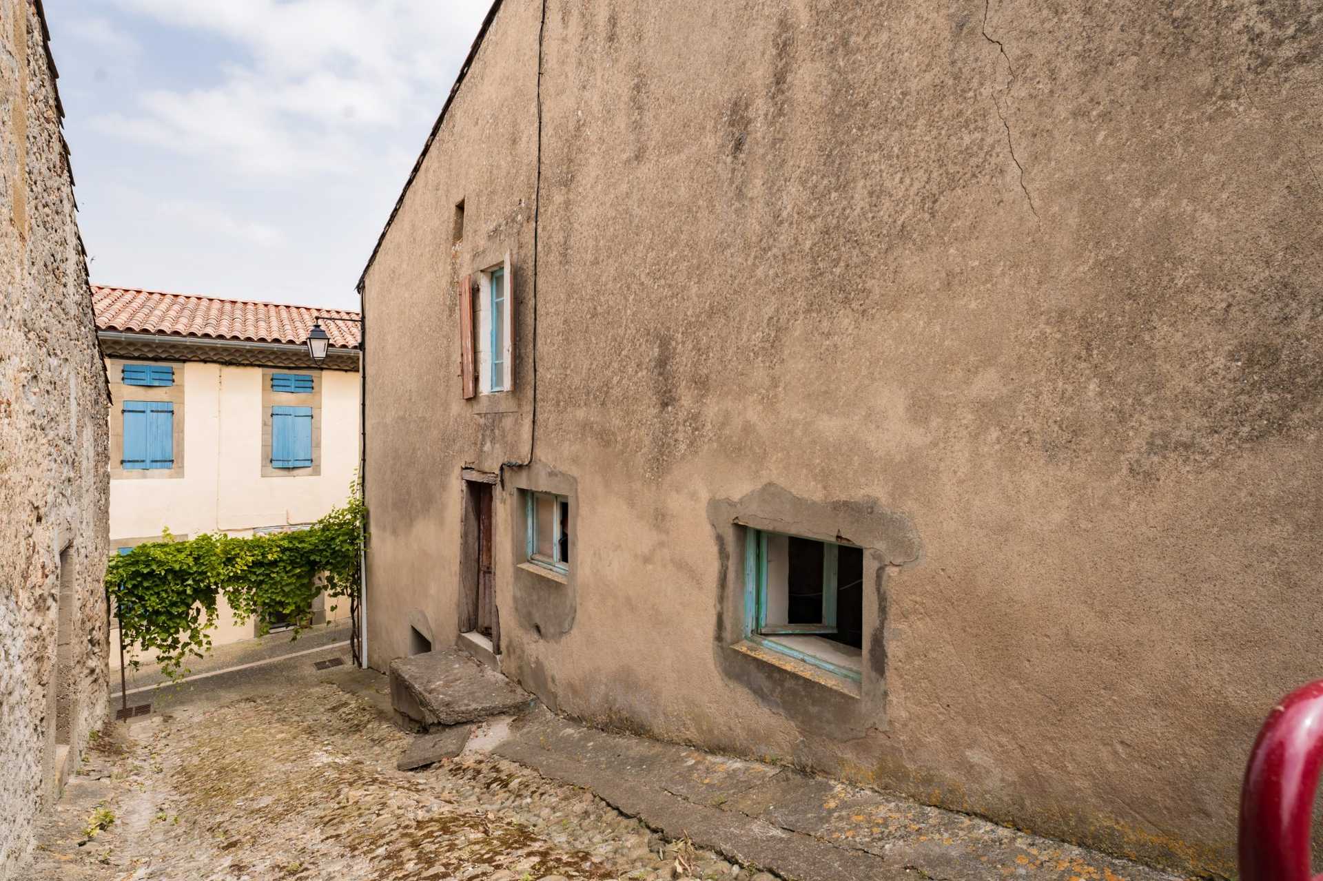 Casa nel Belveze-du-Razes, Occitania 10936224