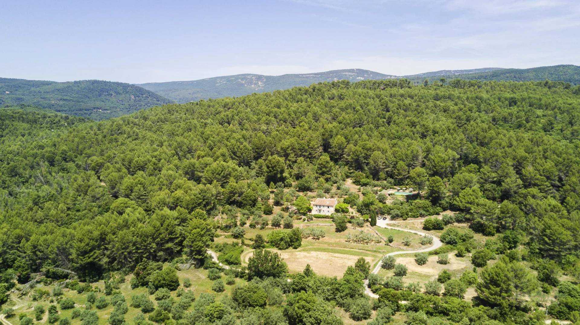 House in Claviers, Provence-Alpes-Cote d'Azur 10936341