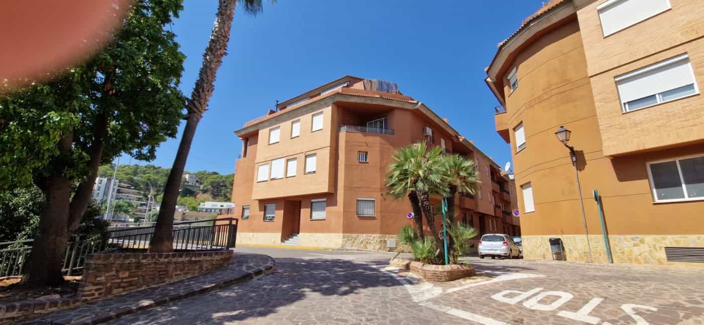 Condominium dans Serra, Valencia, Valencian Community 10936352