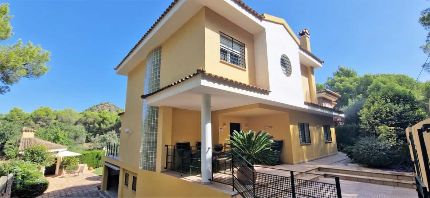 жилой дом в Náquera, Valencian Community 10936360